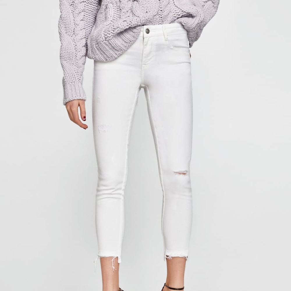 Ripped Skinny Jeans